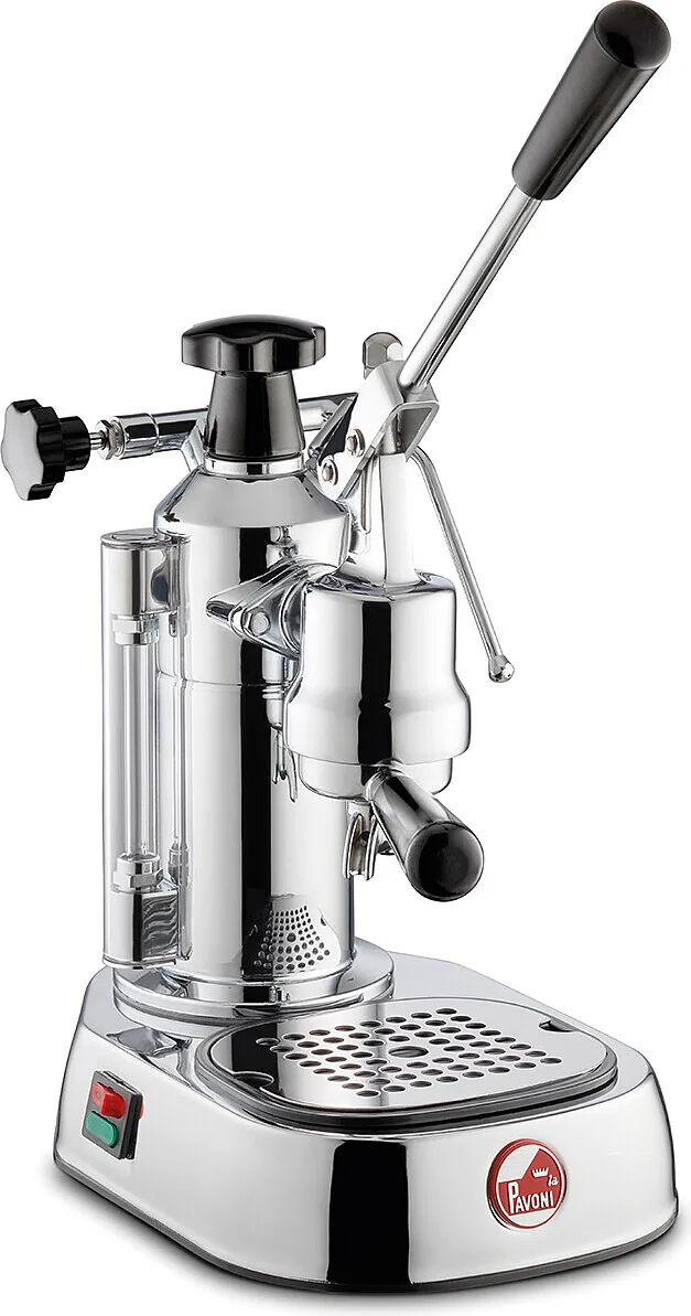La Pavoni Europiccola i krom, med lang spak over bryggegruppen